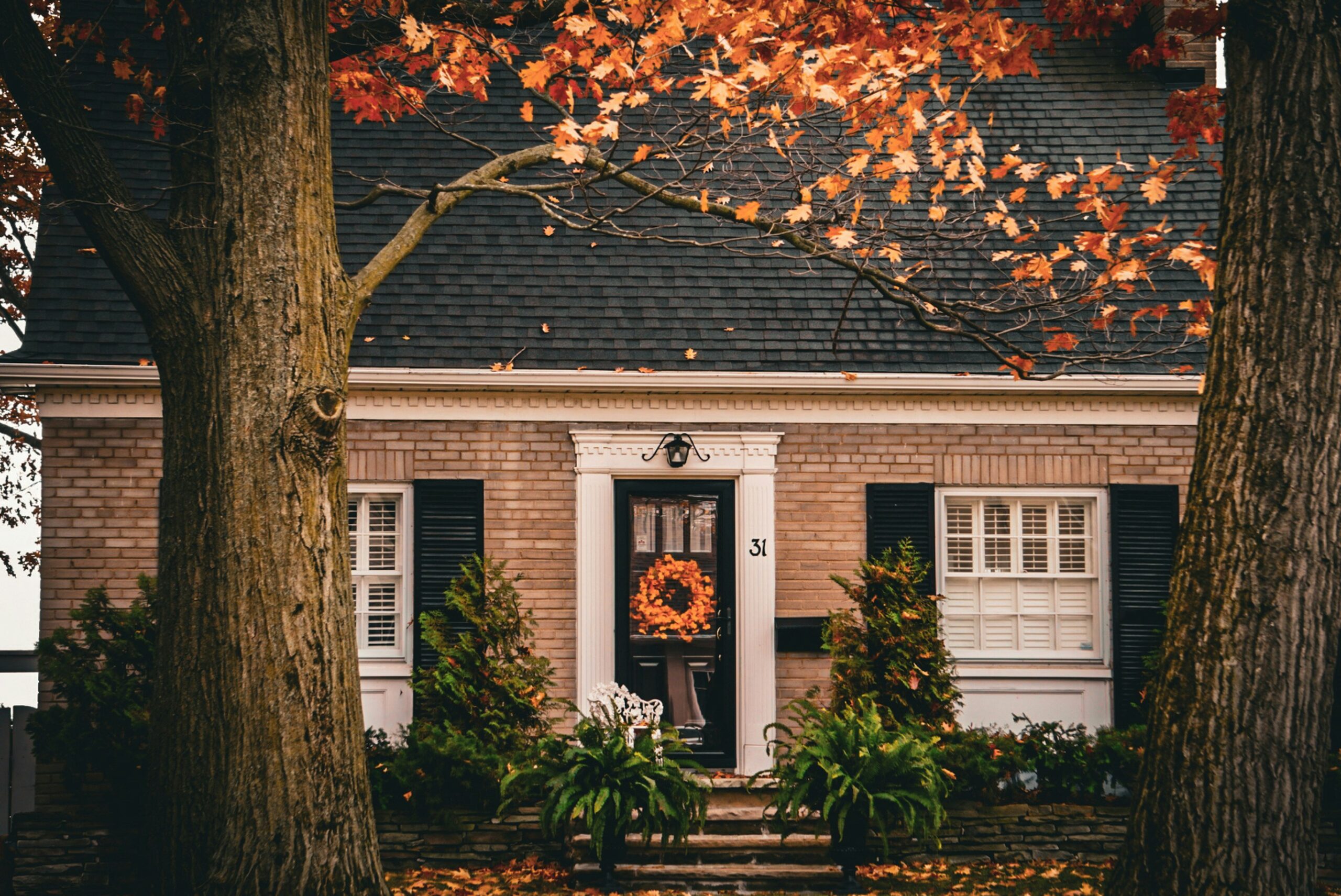 Ways to Make Your House Cozy for Fall Showings